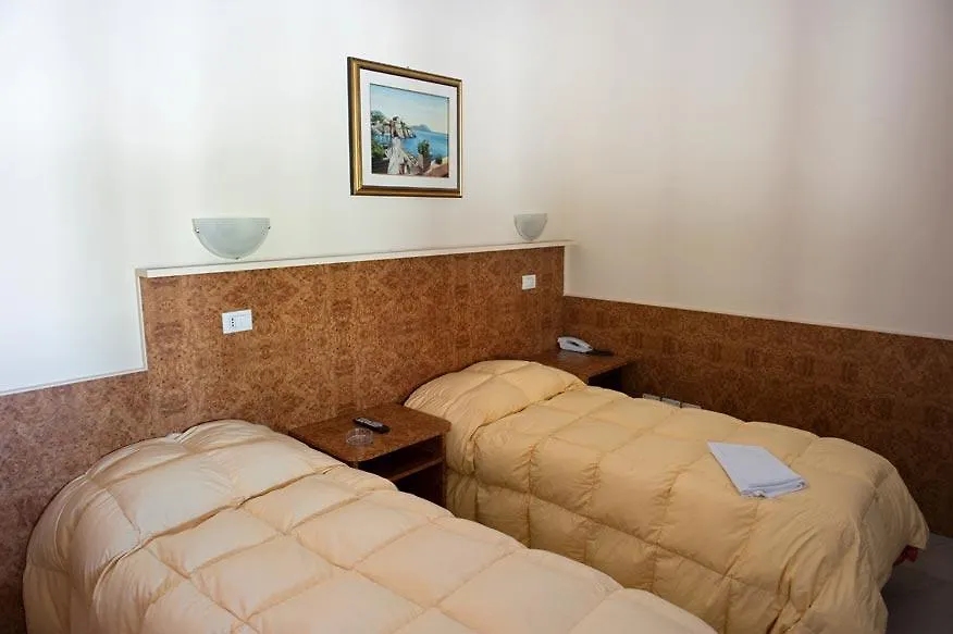 Hotel Fiumara 热那亚 2*,  意大利